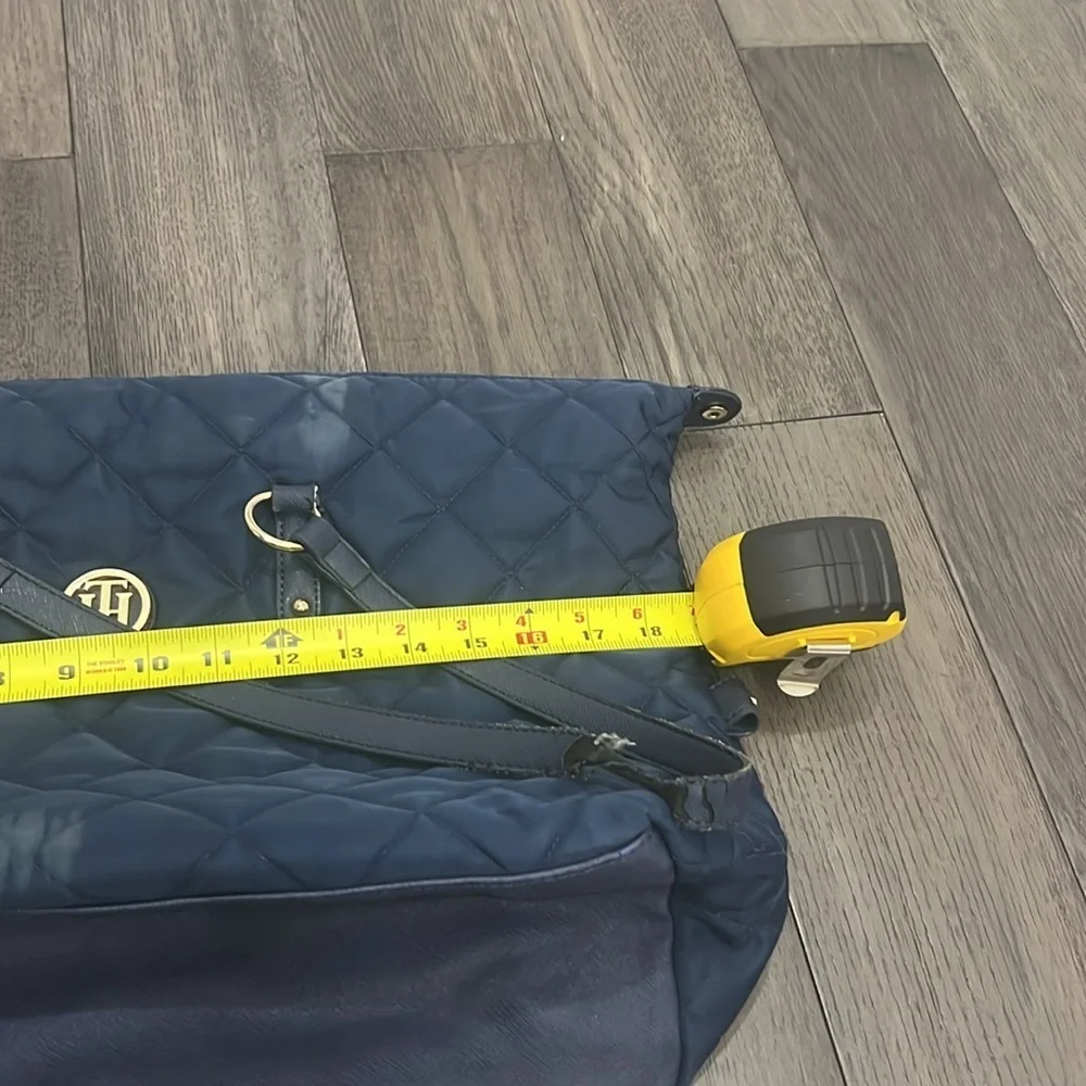 Tommy Hilfiger quilted tote bag